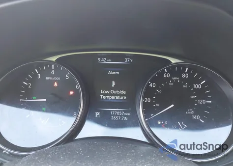 2014 Nissan Rogue Sl z USA, uszkodzony, nr VIN 5N1AT2MV0EC858678